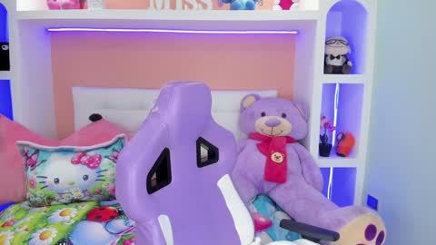 Maru online show from 12/30/24, 05:44