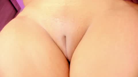 Snapshot of miss_melanie18 chatting on 12/27/24, 12:07 Alejandra online show from 12/27/24, 12:07