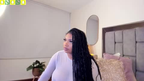 Snapshot of miss_mian chatting on 11/22/25, 10:31 Mian online show from 11/22/25, 10:31