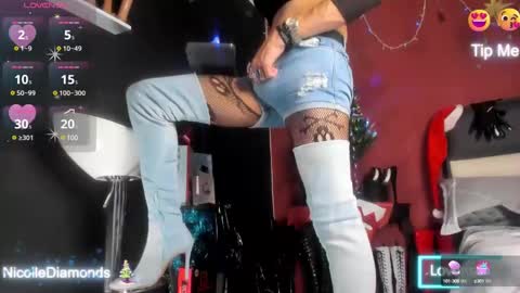 Miss Nicole online show from 12/21/24, 01:53