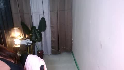 Im your hot Rose online show from 10/24/25, 02:19