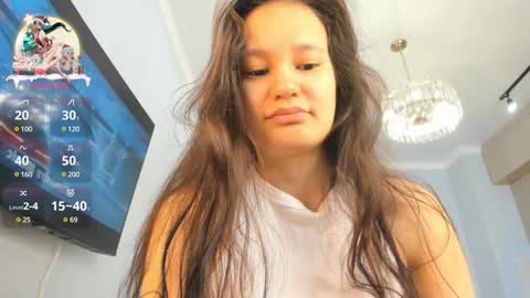 Snapshot of miss_shine_ chatting on 01/11/25, 04:48 Miss shine online show from 01/11/25, 04:48