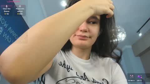 Snapshot of miss_shine_ chatting on 02/03/25, 05:18 Miss shine online show from 02/03/25, 05:18