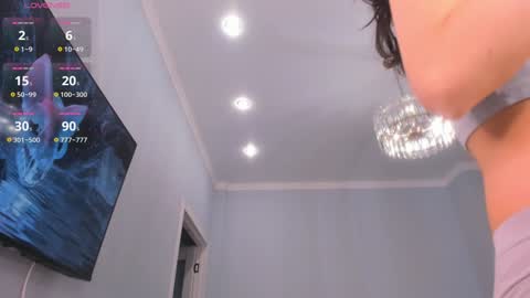 Snapshot of miss_shine_ chatting on 02/05/25, 04:06 Miss shine online show from 02/05/25, 04:06