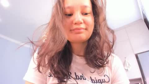 Snapshot of miss_shine_ chatting on 02/21/25, 05:02 Miss shine online show from 02/21/25, 05:02