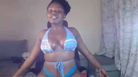 Snapshot of miss_staceyy chatting on 01/04/25, 08:06 Stacey online show from 01/04/25, 08:06
