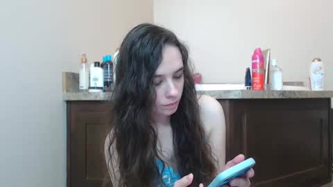 Bella online show from 01/19/25, 10:49