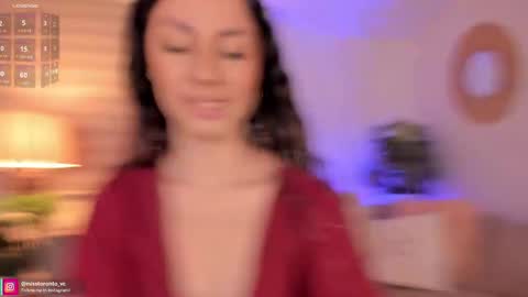 Snapshot of miss_toronto chatting on 03/06/25, 12:41 Adara Lpez online show from 03/06/25, 12:41