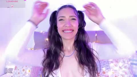 Snapshot of miss_veronica2 chatting on 02/17/25, 06:48 Miss Veronica online show from 02/17/25, 06:48