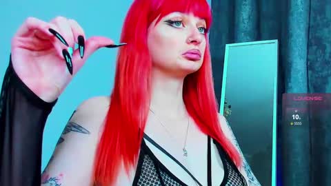 Snapshot of missbeldam chatting on 03/02/25, 09:01 Miss Beldam online show from 03/02/25, 09:01