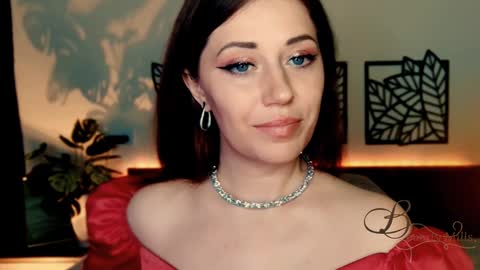 The divine Beverly online show from 12/07/24, 05:20