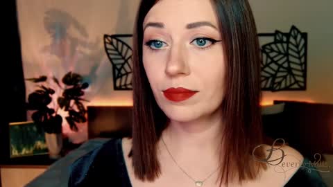 The divine Beverly online show from 12/14/24, 04:42