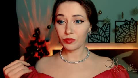 The divine Beverly online show from 01/04/25, 03:17