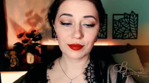 The divine Beverly online show from 03/09/25, 07:05