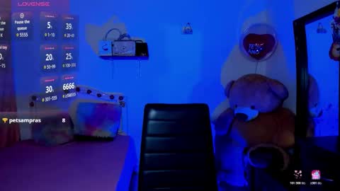 Chelsea online show from 10/29/25, 08:21