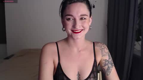 Snapshot of missfiti chatting on 11/15/25, 07:10 missfiti online show from 11/15/25, 07:10