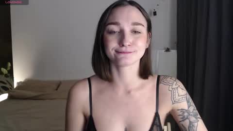 Snapshot of missfiti chatting on 12/01/25, 02:00 missfiti online show from 12/01/25, 02:00