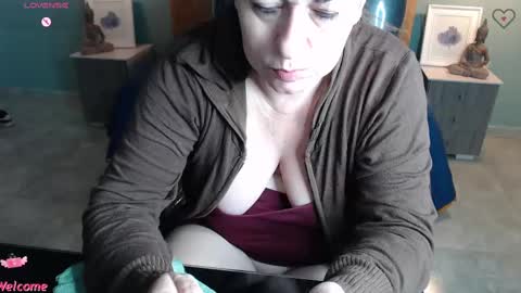 Snapshot of missgomezz_ chatting on 12/19/24, 10:34 Maria Gomezz online show from 12/19/24, 10:34