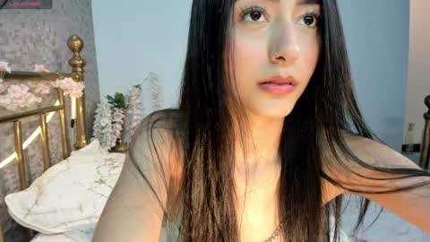Snapshot of missgummy chatting on 01/15/25, 07:12 sofia online show from 01/15/25, 07:12