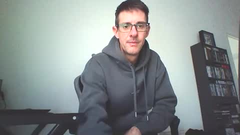 Snapshot of mission_cumpossible chatting on 10/20/25, 07:31 SperminatoR online show from 10/20/25, 07:31