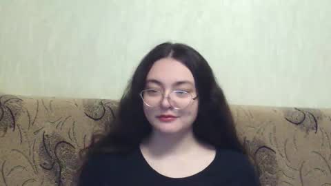 Snapshot of missis_mona chatting on 10/28/25, 07:34 missis mona online show from 10/28/25, 07:34