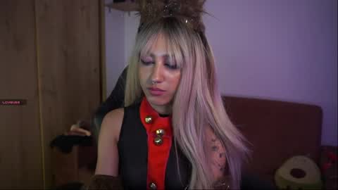 Snapshot of misskorrah chatting on 01/02/25, 05:03 janedoe online show from 01/02/25, 05:03