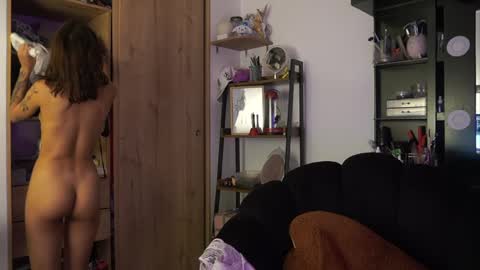 Snapshot of misskorrah chatting on 02/07/25, 04:59 janedoe online show from 02/07/25, 04:59
