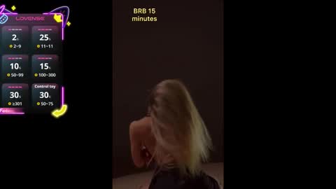 misskristel online show from 11/10/25, 07:18