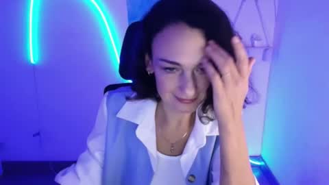 Snapshot of misskristyyy chatting on 10/18/25, 11:33 Christina online show from 10/18/25, 11:33