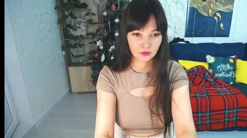 Snapshot of misslauraslim chatting on 01/11/25, 08:11 MissLaura online show from 01/11/25, 08:11