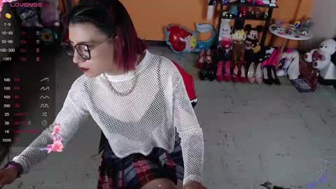 Miss Mia online show from 01/21/25, 01:00