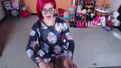 Miss Mia online show from 02/01/25, 01:51