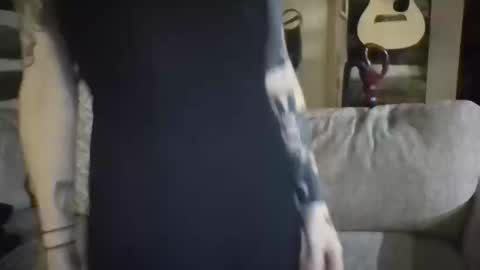 Maxxx online show from 10/17/25, 03:53