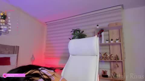 Snapshot of missnataly_ chatting on 02/12/25, 11:40 Nataly Rivas online show from 02/12/25, 11:40