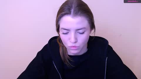 Snapshot of missoliviaa_ chatting on 01/16/25, 11:26 Olivia online show from 01/16/25, 11:26