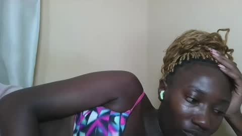 Snapshot of missprettygal chatting on 03/12/25, 03:24 pretty gal online show from 03/12/25, 03:24