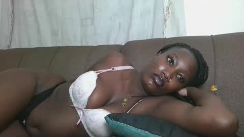 pretty gal online show from 10/20/25, 09:37