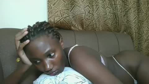 pretty gal online show from 11/11/25, 08:20