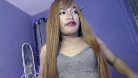 Snapshot of missrufaxxx chatting on 12/17/24, 02:11 Cielo online show from 12/17/24, 02:11