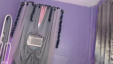 Snapshot of missrufaxxx chatting on 12/21/24, 02:47 Cielo online show from 12/21/24, 02:47