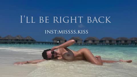 Snapshot of missss_kiss chatting on 01/21/25, 06:34 Missss kiss online show from 01/21/25, 06:34