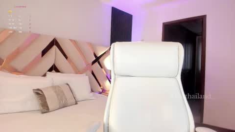 Fernanda Davila online show from 11/13/25, 09:47