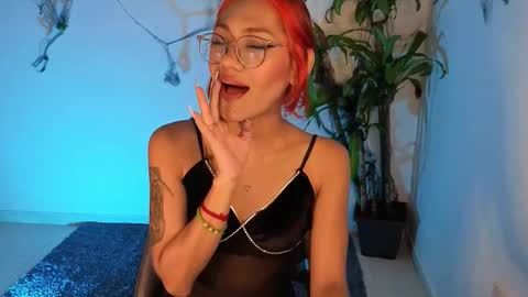 IG MISSVENUSS1 online show from 10/29/25, 01:08