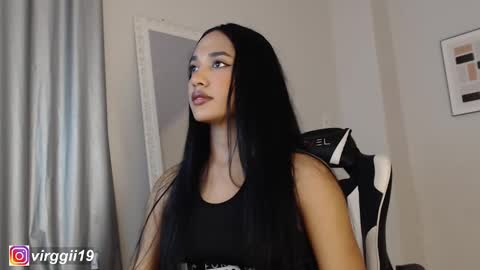 Snapshot of missvirggii chatting on 10/31/25, 11:17 missvirggii online show from 10/31/25, 11:17