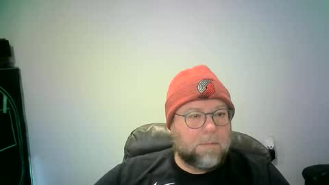 Mr. Happy online show from 11/04/25, 06:29