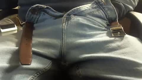 Snapshot of mistermister419 chatting on 11/03/25, 07:37 mistermister419 online show from 11/03/25, 07:37