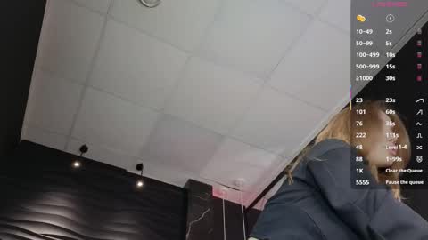 Darsy online show from 10/08/25, 06:11