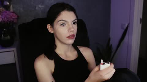 Snapshot of mistress_rochelle chatting on 12/11/24, 01:47 Miss Rochelle online show from 12/11/24, 01:47