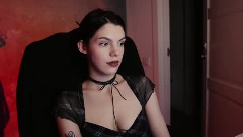 Snapshot of mistress_rochelle chatting on 03/09/25, 10:19 Miss Rochelle online show from 03/09/25, 10:19