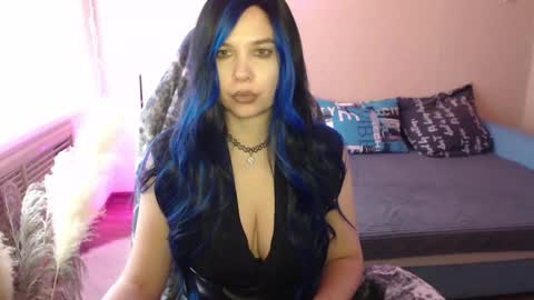 Snapshot of mistressbailey_x chatting on 10/29/25, 10:50 Miss Bailey online show from 10/29/25, 10:50